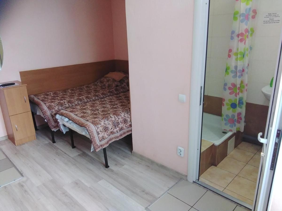 Mini-Hotel Ivano-Frankivszk Kültér fotó